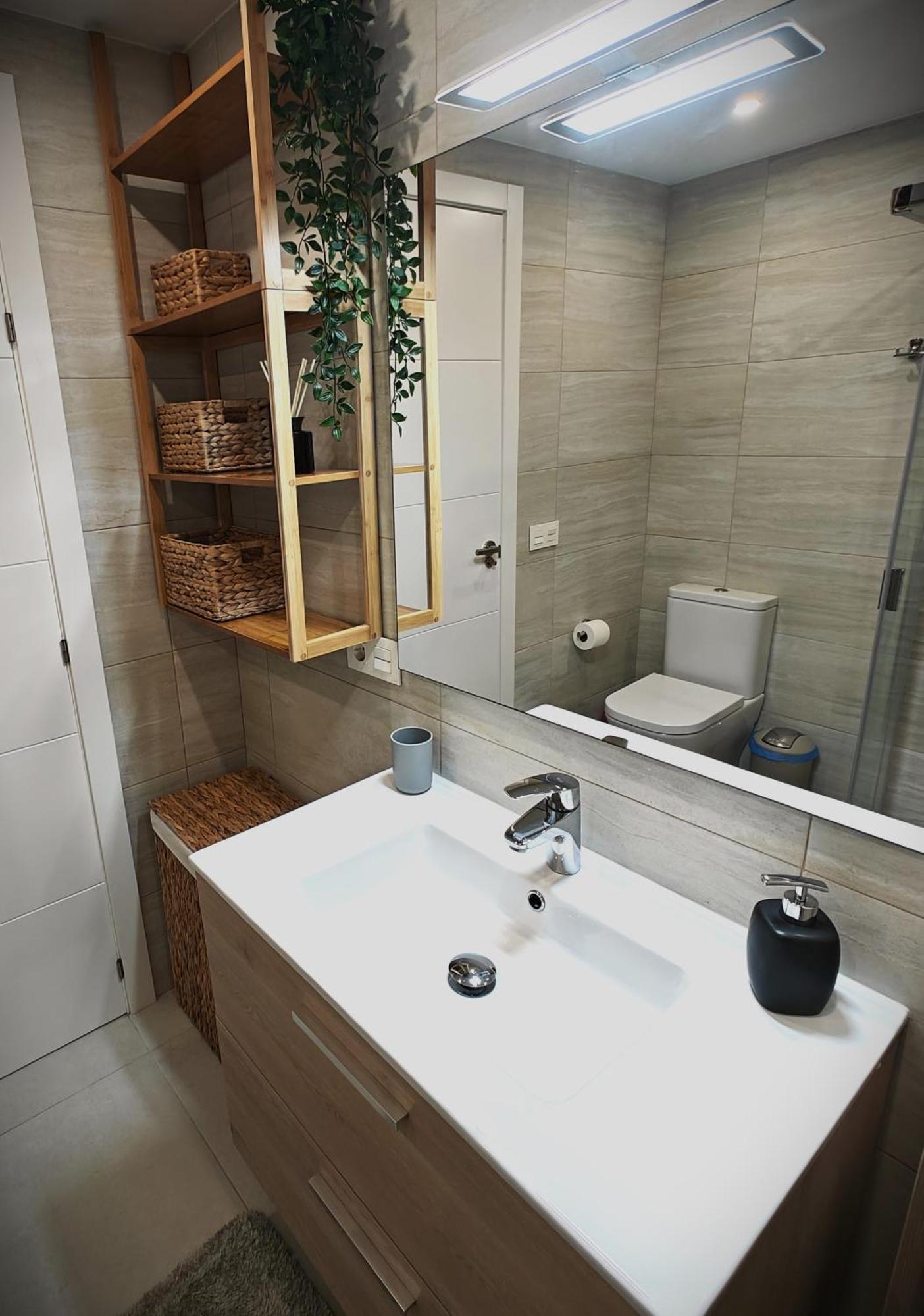 Sun Apartment - 3 Bedrooms, Priv Parking, Pool, Ac, Tv Channels, Fibre Net Los Cristianos  Extérieur photo