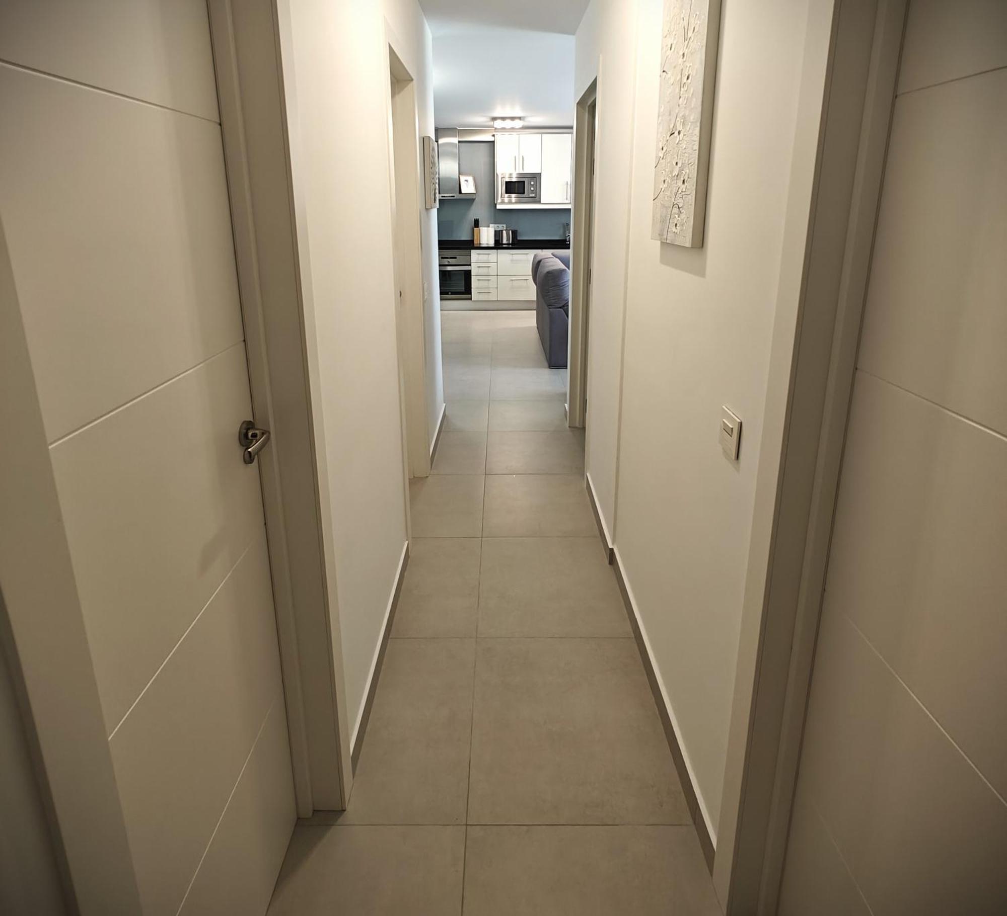 Sun Apartment - 3 Bedrooms, Priv Parking, Pool, Ac, Tv Channels, Fibre Net Los Cristianos  Extérieur photo